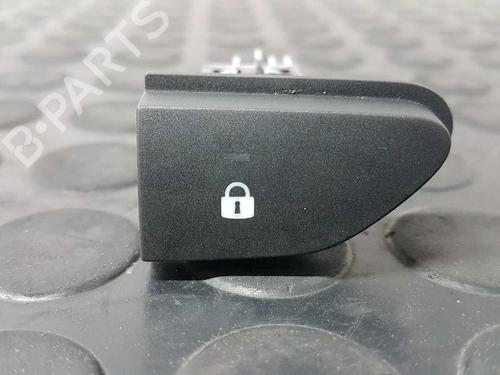 Schalter RENAULT CLIO IV (BH_) 0.9 TCe 90 (BHNF, BHMA, BHMH, BHJK, BHJR) | BP14528766I30