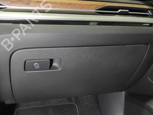 glove-box-vw-arteon-3h7-3h8-2017-36477022 main image