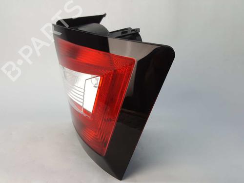 Right taillight SKODA FABIA III (NJ3) 1.0 TSI | BP9638521C35 