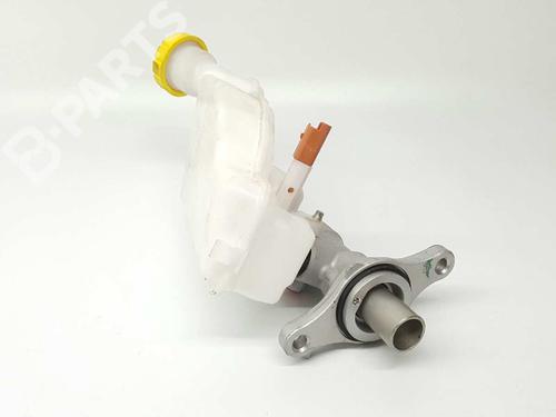 Brake master cylinder PEUGEOT 208 I (CA_, CC_) 1.5 BlueHDI 100 | BP11529006M77 