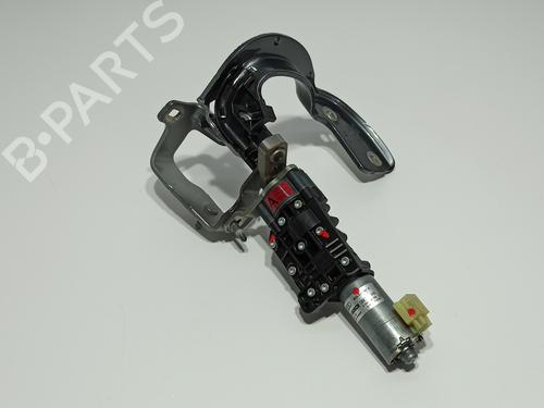 Pompe de verrouillage central AUDI A4 B9 Avant (8W5, 8WD) 2.0 TDI (150 hp) 29263928
