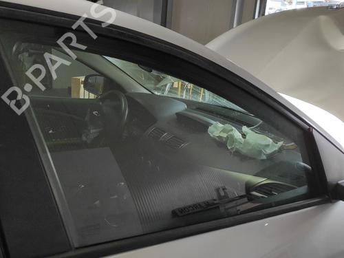 front-right-door-window-renault-megane-iii-hatchback-bz01_-b3_-2008-37719826 main image