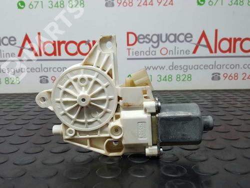 Used Left front window motor MERCEDES-BENZ E-CLASS (W212) E 300 Hybrid / BlueTEC Hybrid (212.098) (204 hp) 2768023