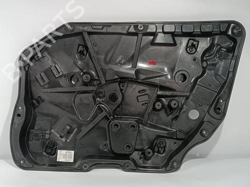 BP15731789C23 main image