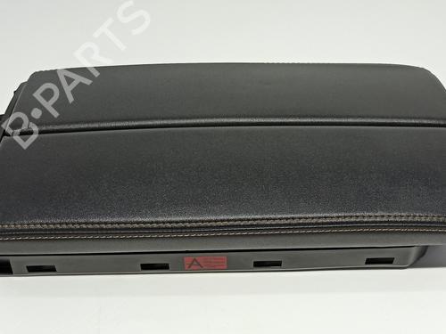 Armrest / Center console PEUGEOT 3008 II SUV (MC_, MR_, MJ_, M4_) 1.5 BlueHDi 130 | BP27489832I20 