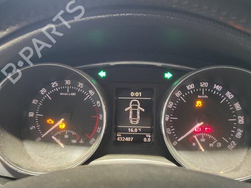 instrument-cluster-skoda-superb-ii-3t4-2008-2009-2010-2011-2012-2013-2014-2015-23953629 main image