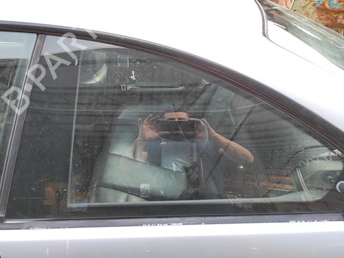 rear-left-door-window-bmw-3-coupe-e46-320-cd-1998-1999-2000-2001-2002-2003-2004-2005-2006-17225029 main image
