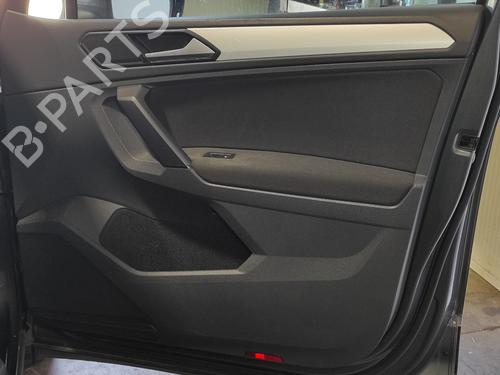 right-front-door-panel-vw-tiguan-ad1-ax1-2016-20141409 main image