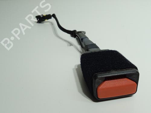 Used Seat buckle PEUGEOT 2008 II (UD_, US_, UY_, UJ_, UR_, UC_) 1.5 BlueHDI 130 (131 hp) 29873706