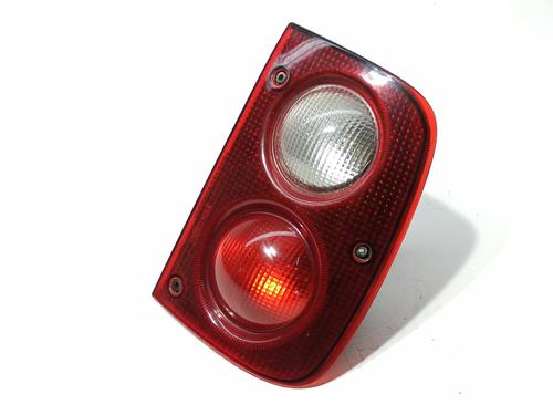 Right taillight LAND ROVER FREELANDER I (L314) 2.0 Td4 4x4 | BP25610885C35 