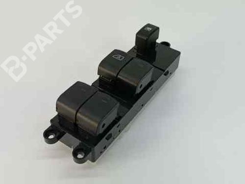 Used Left front window switch NISSAN PATHFINDER III (R51) 2.5 dCi (174 hp) 10216653