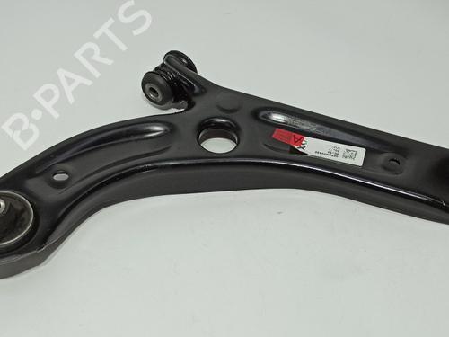 Used Right front suspension arm FIAT 500e (332_) Elektro 3+1 (FA1) (118 hp) 15391899