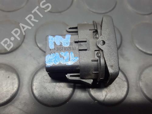 Right rear window switch FORD FOCUS II (DA_, HCP, DP) 2.0 TDCi | BP2741730I28