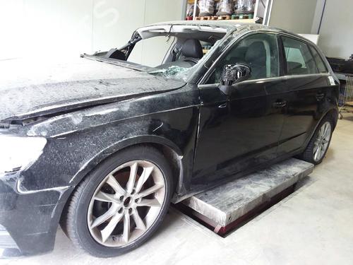 Brugte AUDI A3 Sportback (8VA, 8VF) 1.6 TDI (105 hp) 4279574