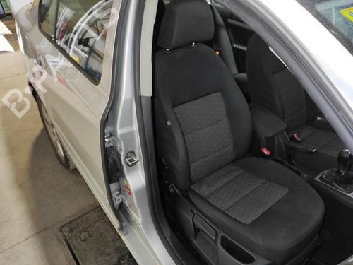 Asiento delantero derecho SKODA OCTAVIA II (1Z3) 1.9 TDI (105 hp)null