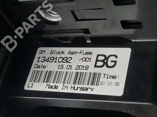 Elektronische module OPEL CORSA E (X15) 1.4 LPG (08, 68) | BP6887255M83 