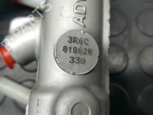Brake master cylinder LEXUS RX (_U3_) 400h (MHU38_) | BP2767877M77 