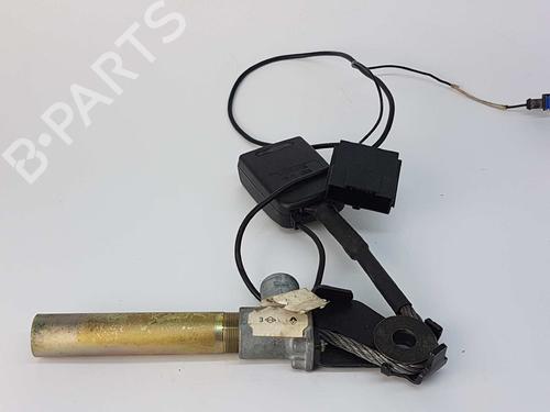 Sikkerhetsbelte-spenne RENAULT MEGANE I (BA0/1_) 1.9 dCi (BA05, BA1F) | BP14536719I32