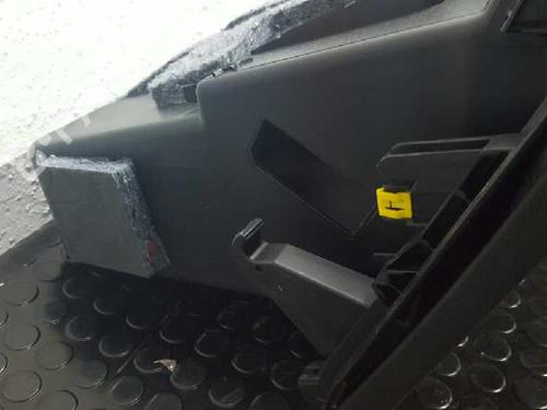 Glove box CITROËN C4 II (NC_) 1.6 BlueHDi 100 | BP2740429C95