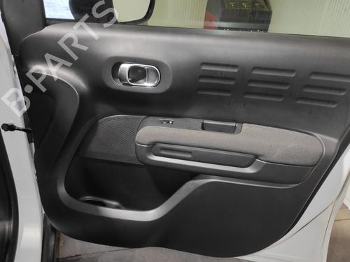 right-front-door-panel-citroen-c3-aircross-ii-2r_-2c_-12-puretech-110-2rhnzb-2rhnzw-2rhnpx-2rhnpj-2017-21546828 main image