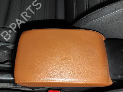 Armrest / Center console SKODA OCTAVIA III (5E3, NL3, NR3) 2.0 TDI BP17079262I20