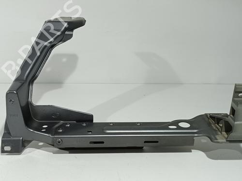 Used Right headlight support LAND ROVER RANGE ROVER VELAR (L560) 2.0 D240 SD4 4x4 (241 hp) 29622811