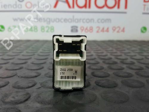 Right rear window switch RENAULT KOLEOS I (HY_) 2.0 dCi 4x4 (HY0K) | BP2746886I28 