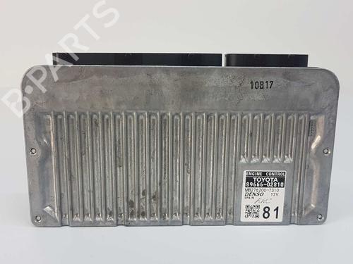 Engine control unit (ECU) TOYOTA AURIS (_E18_) 1.8 Hybrid (ZWE186_, ZWE186R) | BP8603046M57