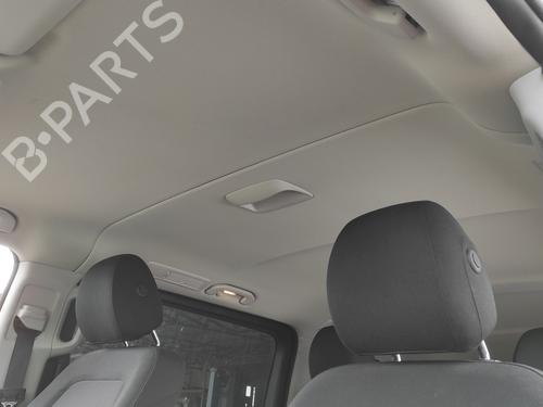 interior-roof-mercedes-benz-v-class-w447-2014-24459995 main image