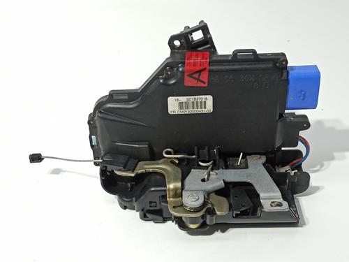 Front right lock SEAT ALTEA (5P1) 1.9 TDI | BP24378495C97 