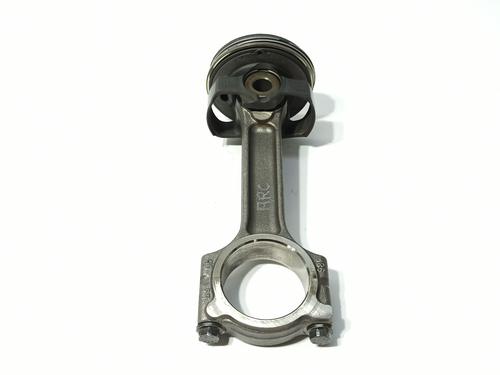 andre-infiniti-q30-2015-32134812 main image