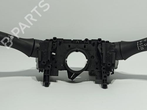 Used Switch NISSAN QASHQAI II (J11, J11_) 1.3 DIG-T (140 hp) 11952871
