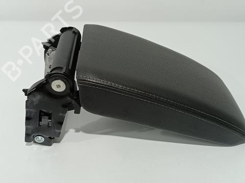 Armrest / Center console VW SCIROCCO III (137, 138) 2.0 TDI | BP13688993I20