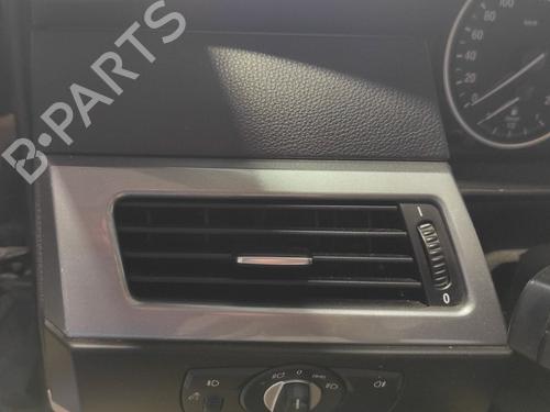 air-vent-bmw-5-e60-2001-2002-2003-2004-2005-2006-2007-2008-2009-2010-37427792 main image