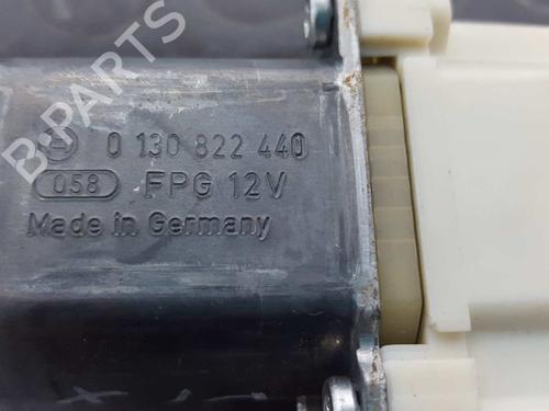 Right front window motor MERCEDES-BENZ C-CLASS (W204) C 320 CDI (204.022) | BP2747697E20