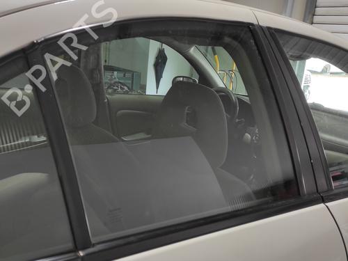 Rear right door window NISSAN ALMERA II (N16) 2.2 Di | BP25731178C21