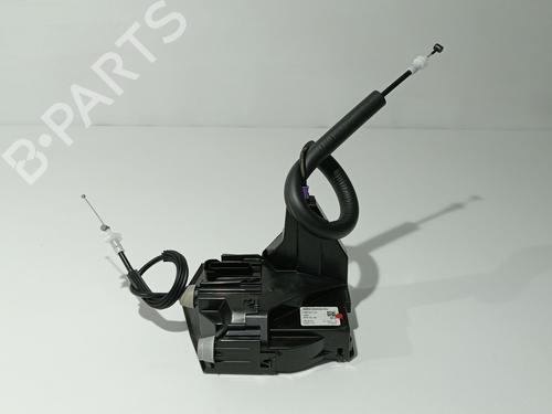 front-right-lock-land-rover-range-rover-evoque-l551-2018-40108088 main image