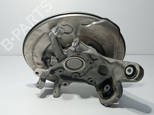 Used Right rear steering knuckle VOLVO V90 II Estate (235) B4 Mild-Hybrid (197 hp) 18419107