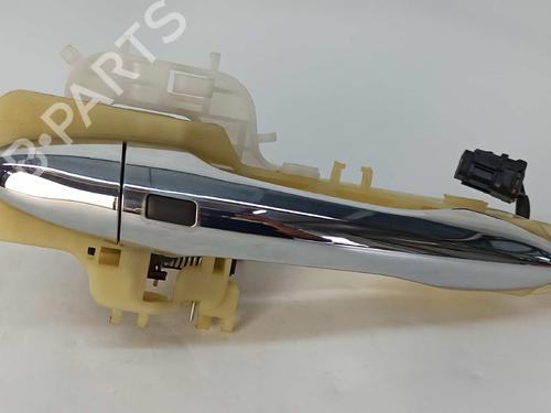 Used Front right exterior door handle KIA SPORTAGE III (SL) 2.0 CRDi AWD (136 hp) 10637345