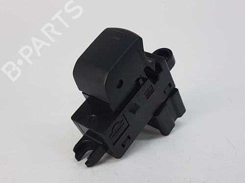 Used Right rear window switch NISSAN PATHFINDER III (R51) 2.5 dCi 4WD (171 hp) 6460959