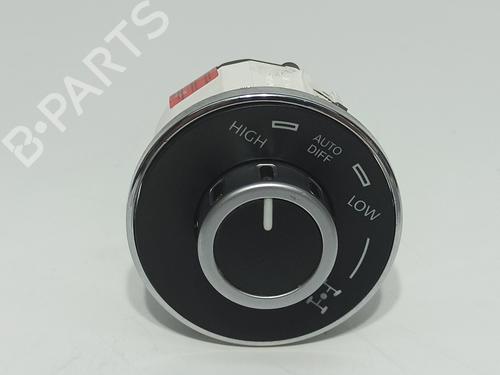 Kombi Kontakt / Stilkkontakt VW TOUAREG (7LA, 7L6, 7L7) 2.5 R5 TDI (174 hp) 14544634