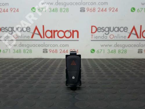 Used Warning switch RENAULT MEGANE III Hatchback (BZ0/1_, B3_) 1.5 dCi (BZ09, BZ0D, BZ1W, BZ29, BZ14) (110 hp) 6628586
