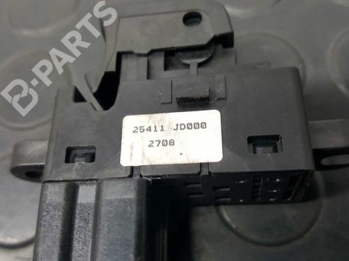 Right front window switch NISSAN QASHQAI I (J10, NJ10) 1.5 dCi | BP2733343I26 