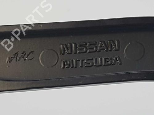 Front windshield wiper arm INFINITI G Coupe 37 | BP8213163C143