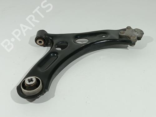 Venstre fortil bærearm Venstre fortil bærearm OPEL CORSA F (P2JO) 1.2 (68) (101 hp) 37464412 37464412