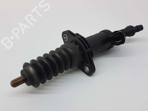 Used Clutch slave cylinder BMW 1 (F20) 118 d (143 hp) 14534352