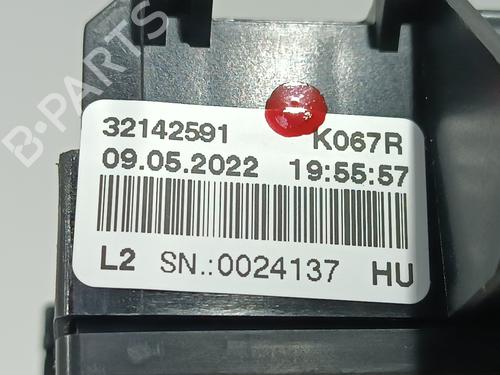 Fuse box VOLVO V90 II Cross Country (236) D4 AWD | BP18544247E1