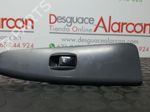Used Right front window switch KIA CERATO I Saloon (LD) 2.0 CRDi (112 hp) 2736623