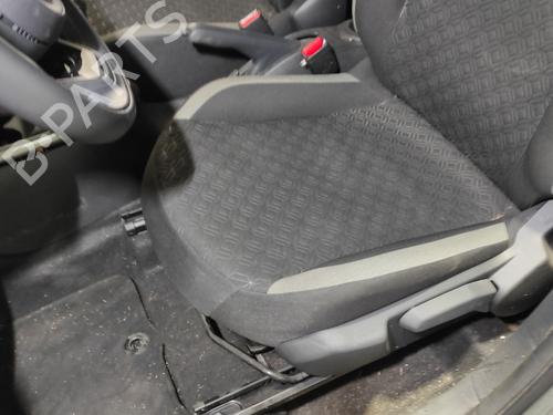 Left front seat TOYOTA AYGO X (_B7_) 1.0 VVT-i (KGB70) | BP29415405C15 
