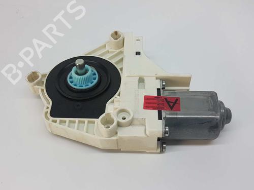 Right rear window motor AUDI Q3 (8UB, 8UG) 2.0 TDI | BP9440215E22